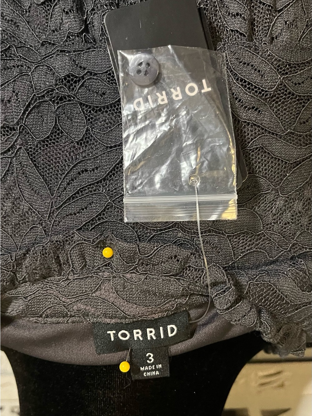 NWT! TORRID DELIGHTFUL DARK GREY STRETCH LACE LONG SLEEVE PLUS SIZE MINI DRESS - Picture 10 of 13